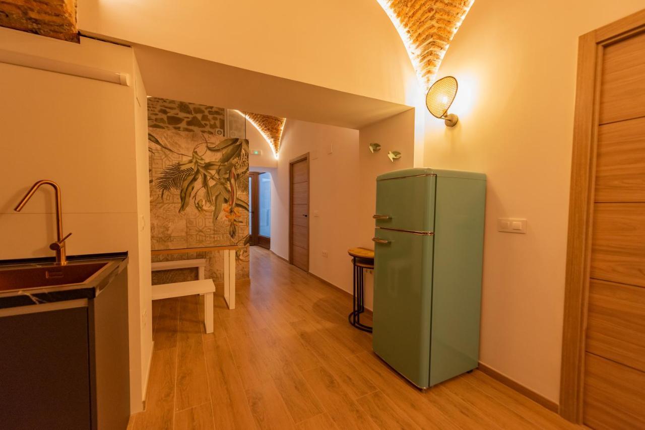 Апартаменти Galarza Deluxe Casa Xvi-Xvii Parking Privado Gratis Касерес Екстер'єр фото