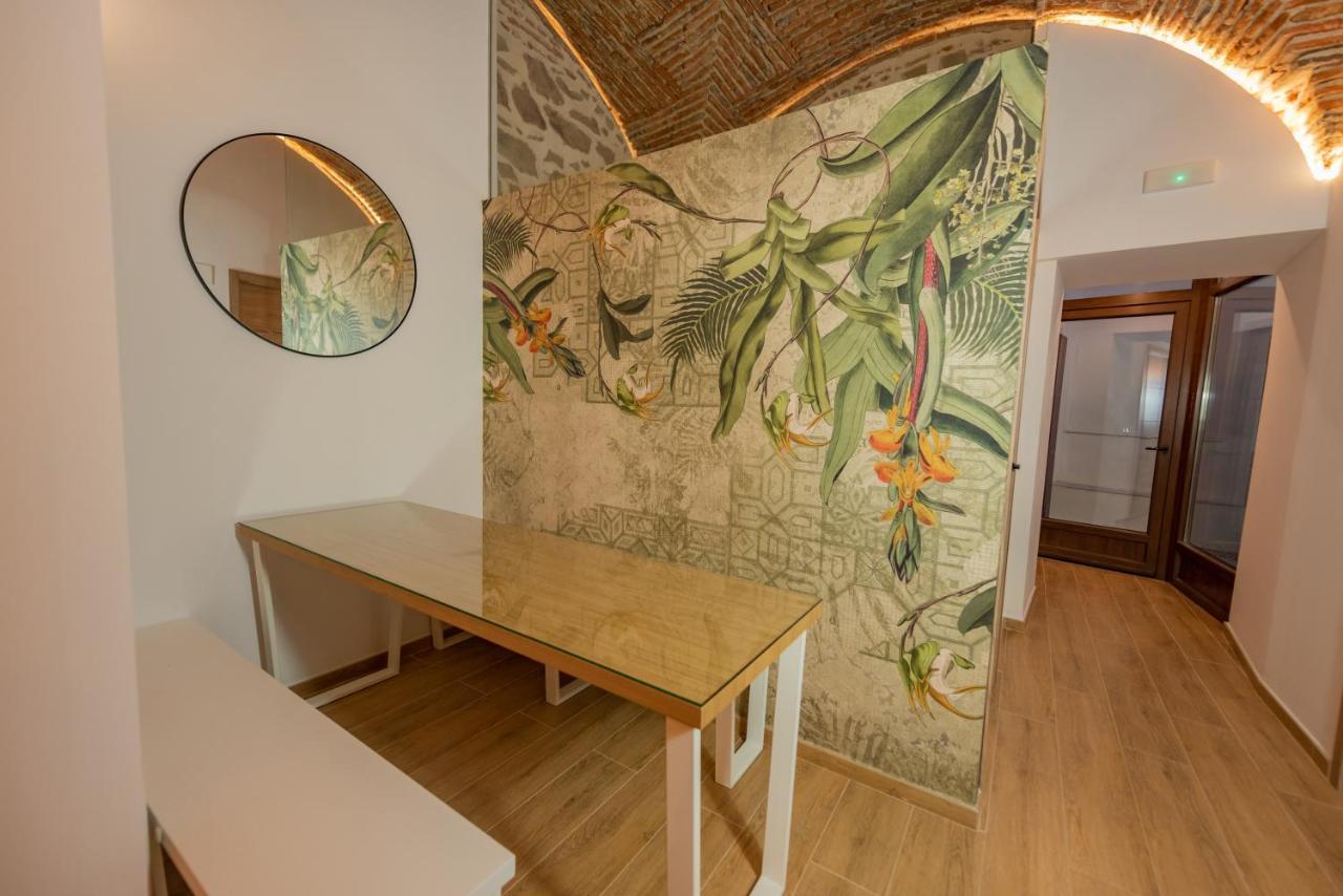 Апартаменти Galarza Deluxe Casa Xvi-Xvii Parking Privado Gratis Касерес Екстер'єр фото